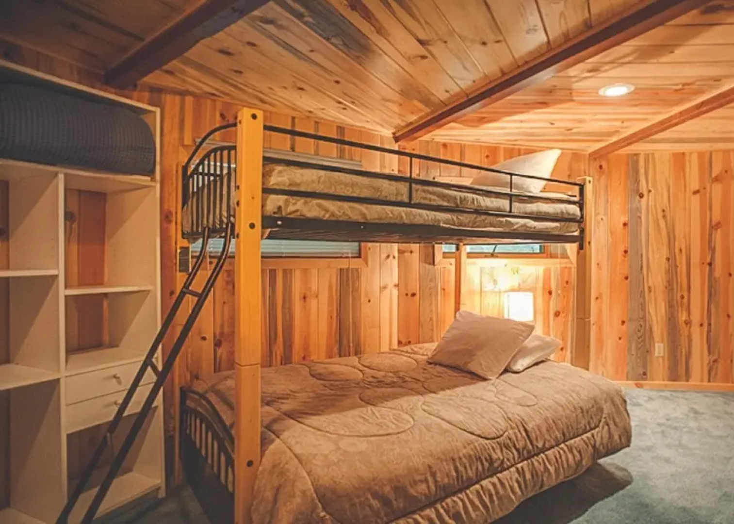 Cedar Creek Hideaway