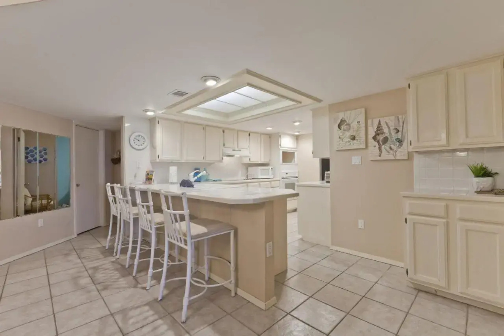 Saida III Condominiums - by Island Services