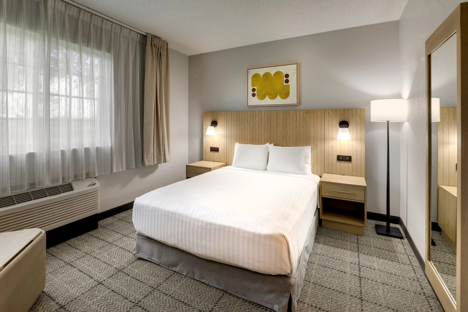 Sonesta Simply Suites Miami Airport Doral