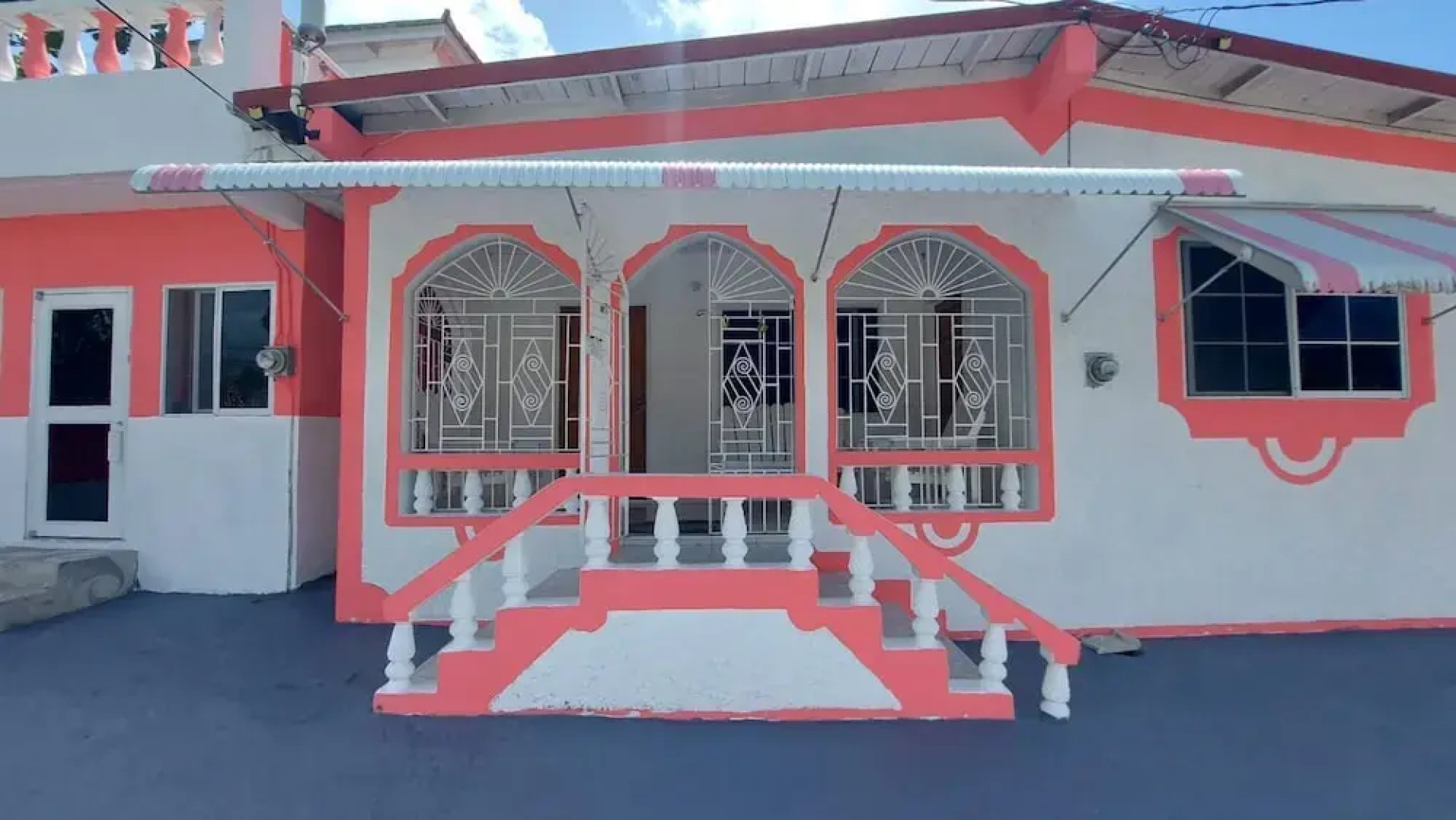 Lovely 2 Bedroom House in St Thomas Jamaica