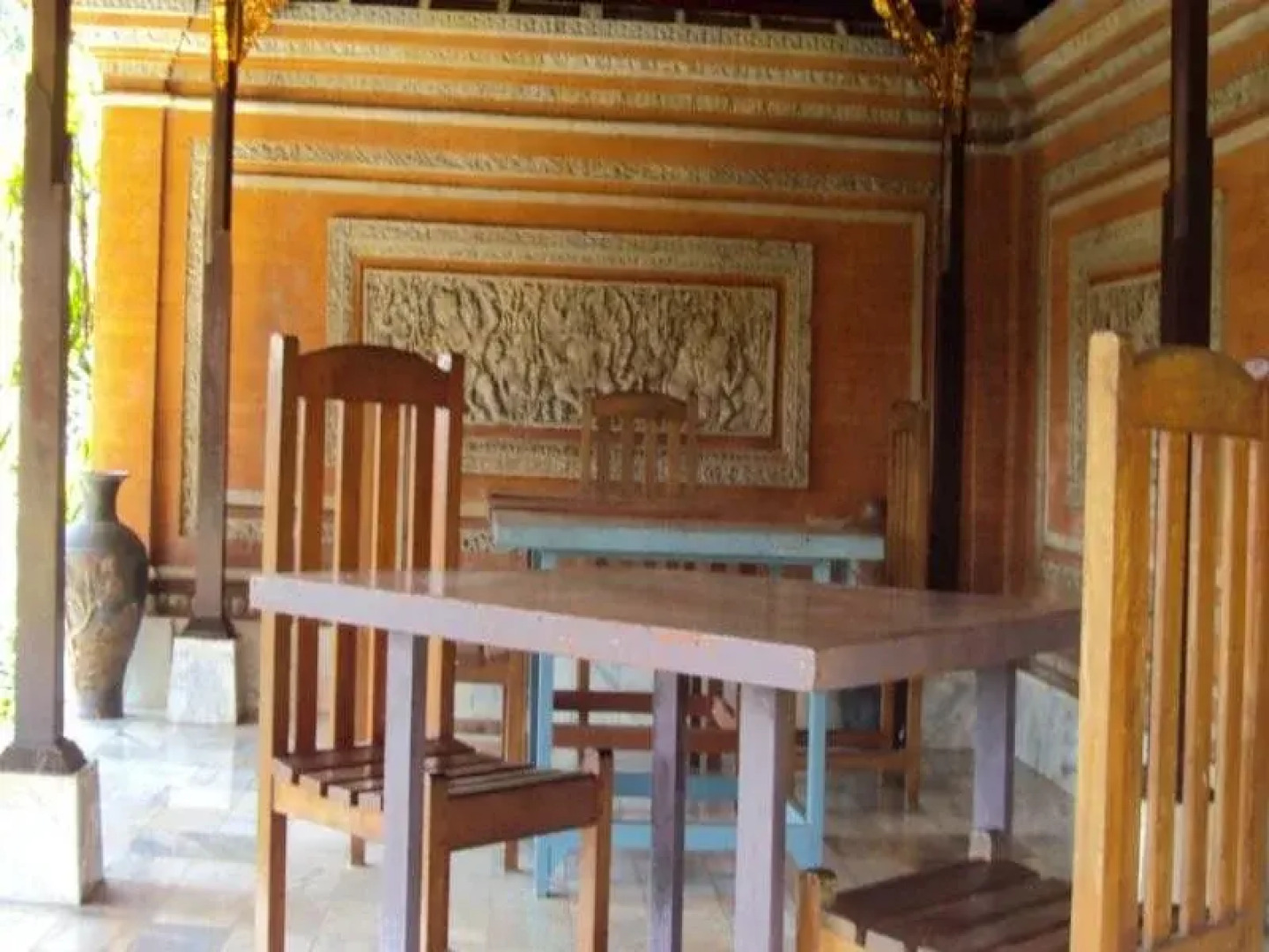 Puri Agung Inn