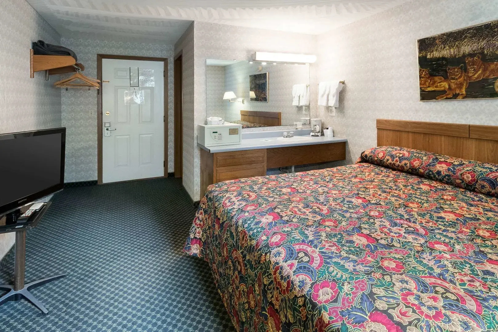 OYO Hotel Chapmanville Inn, WV - Hwy 119
