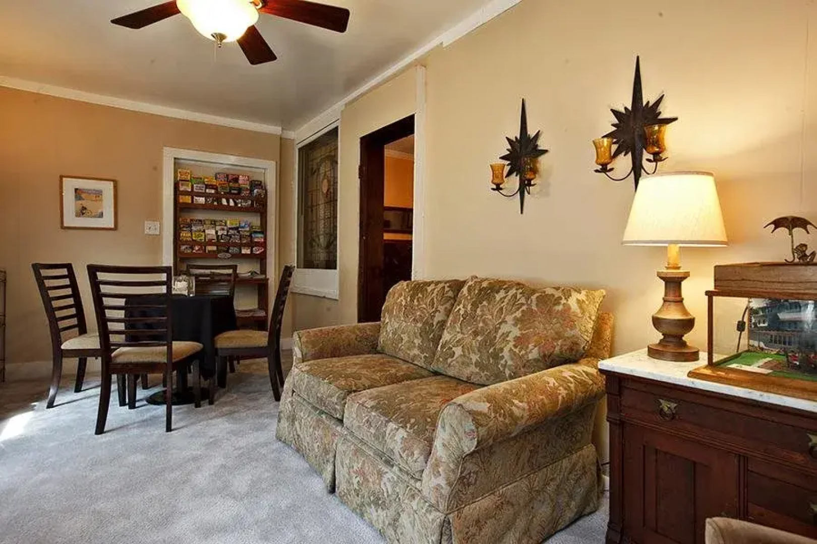 The Frogtown Inn And 6 Acres Restaurant