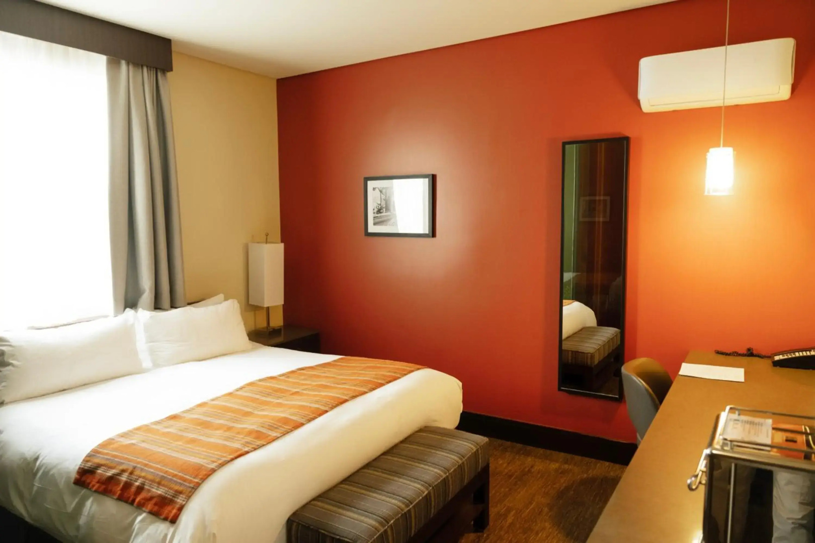 SIRTAJ - Beverly Hills