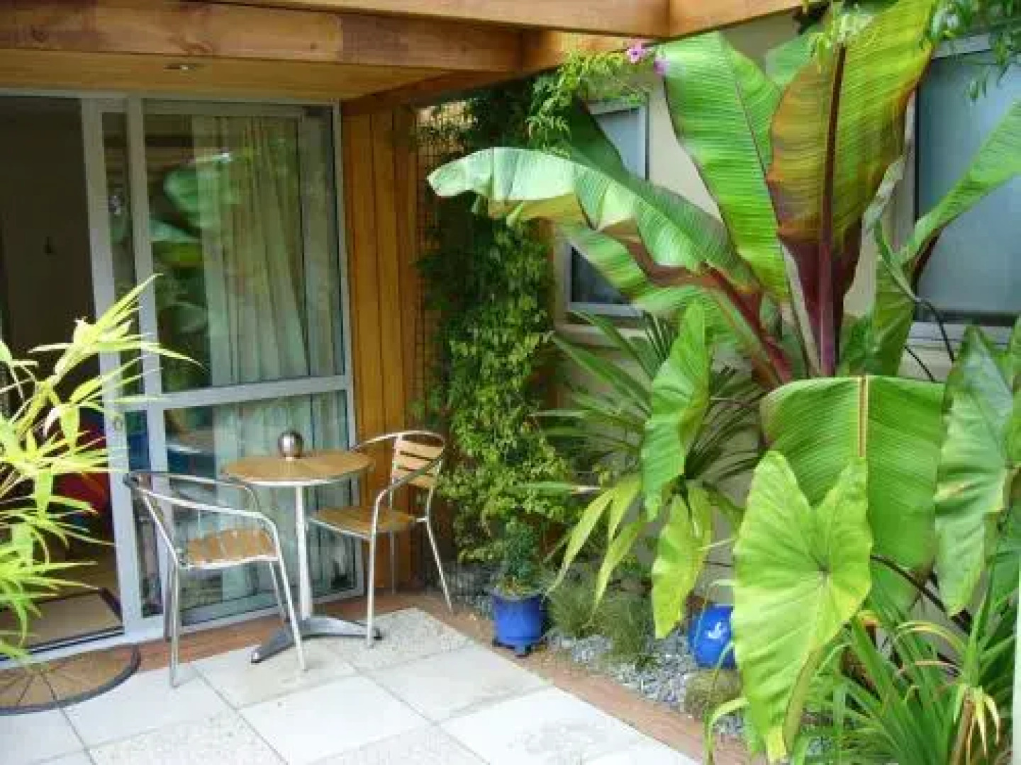 Wall Street Accommodation