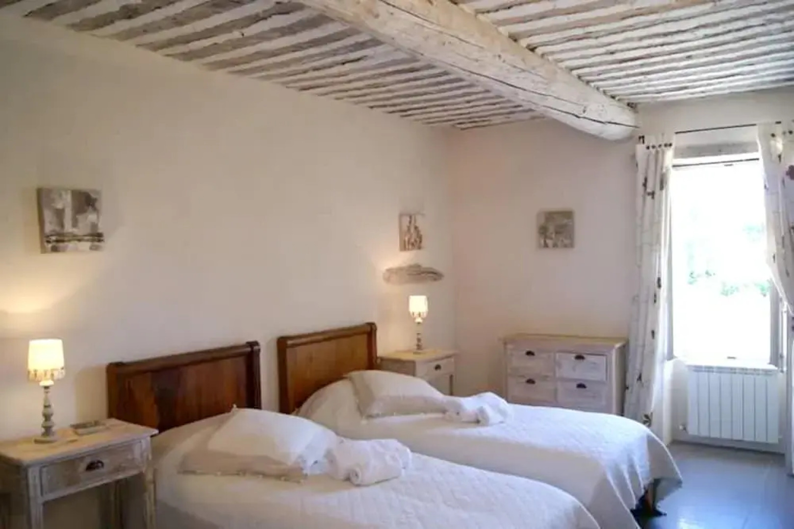 Villa With 5 Bedrooms in Oppède, With Wonderful Mountain View, Private