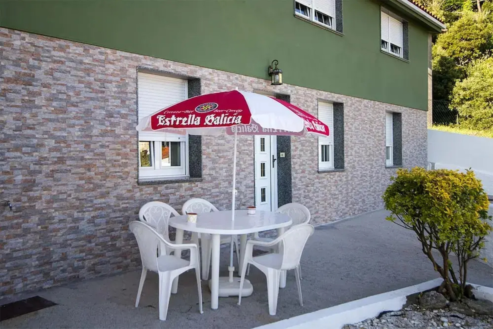 102177 -  House in Muros