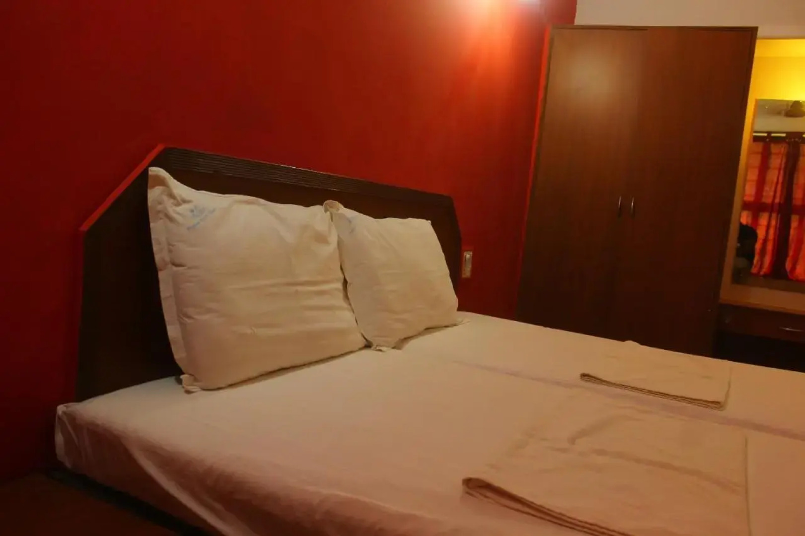 Poonam Village Resort