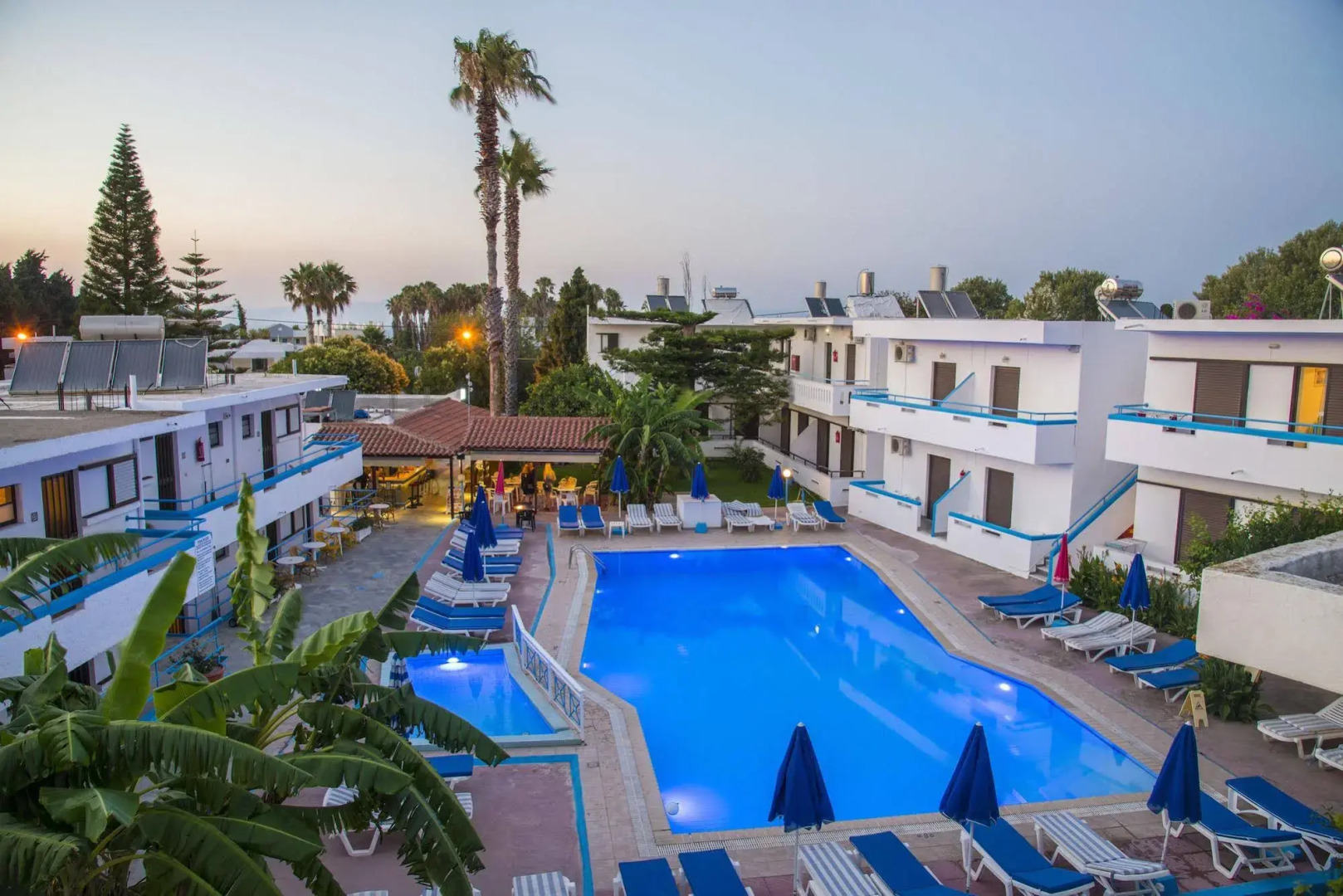 Yiannis Apartments