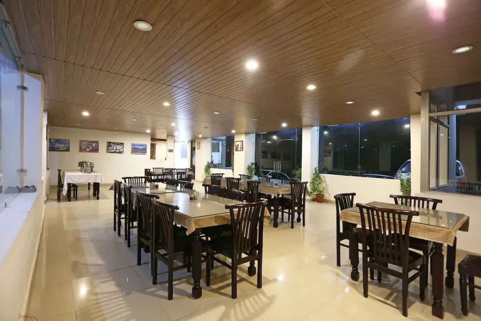 OYO 6517 Satyam International