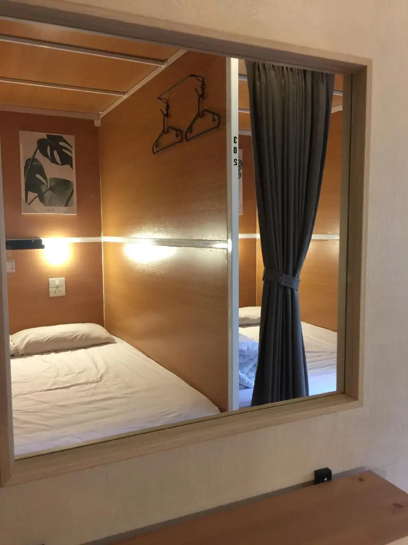 VX The Fifty - Hostel