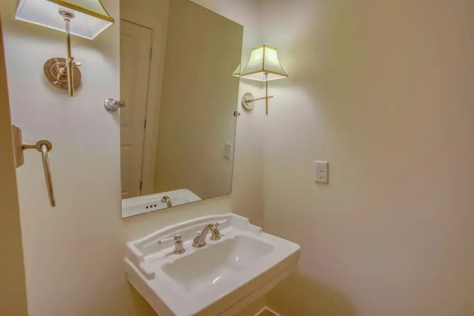 Holden Beach House w/ Boat Dock: Steps to Beach!