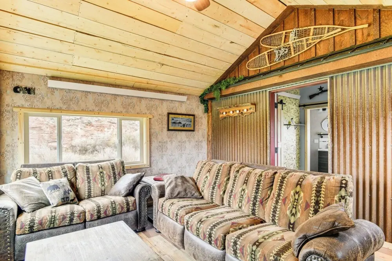 Fishing & Views: 'river Paradise' in Dubois!