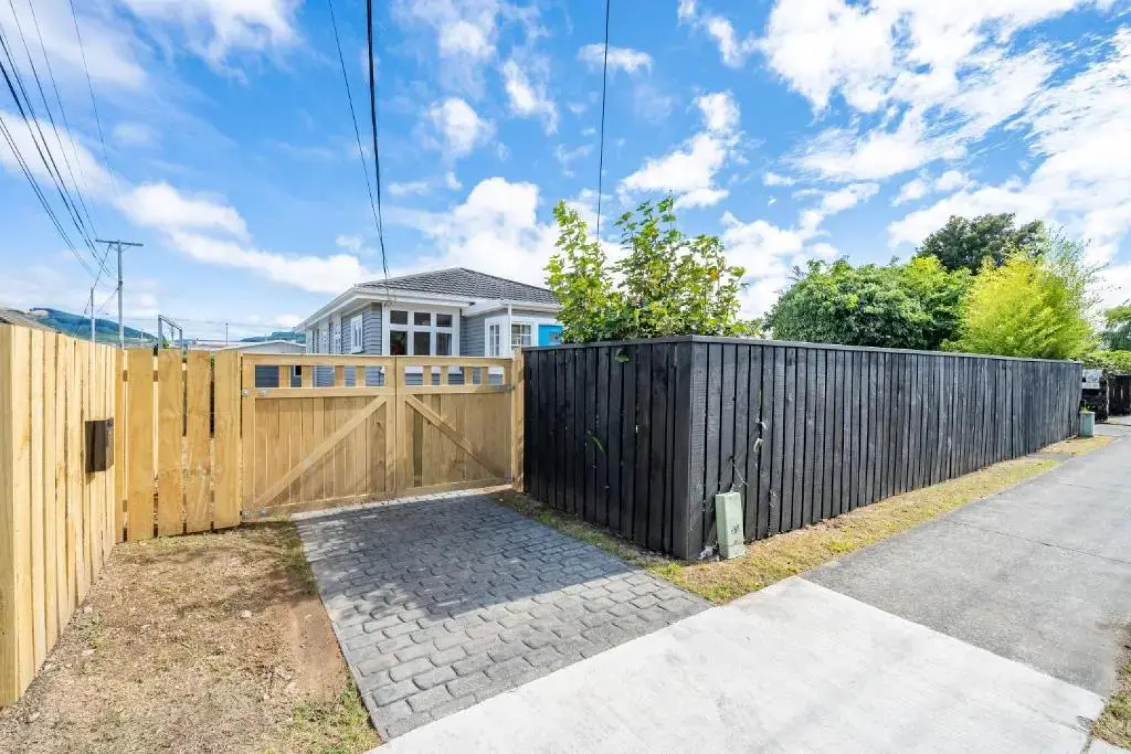 Ivy Cottage - Stylish, Spacious & Near Amenities