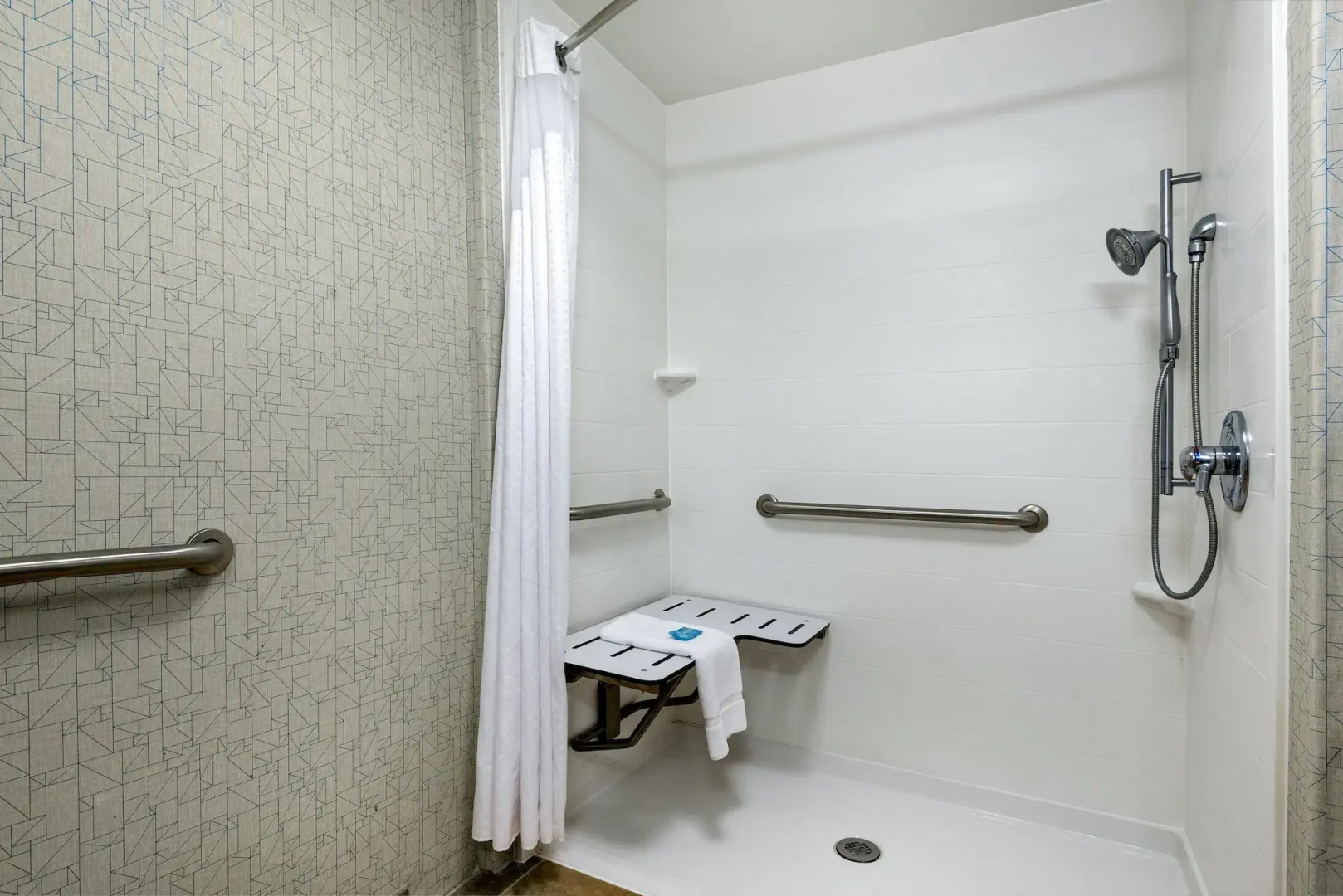 Holiday Inn Express & Suites Grenada by IHG