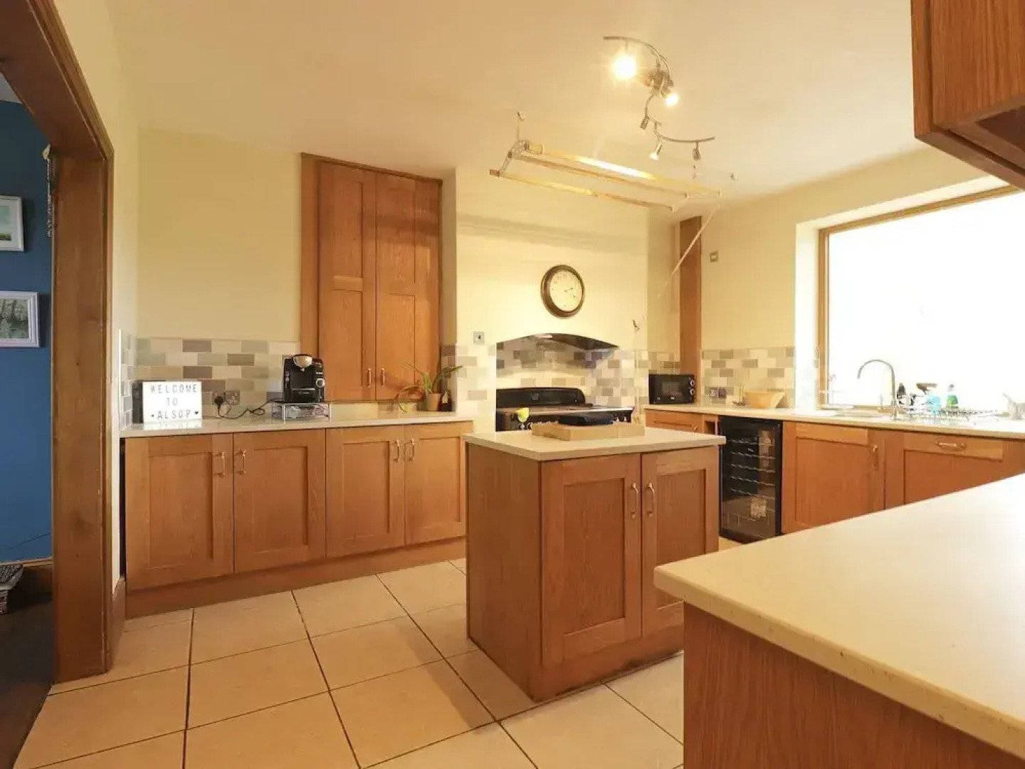 Luxury Holiday Home In Alsop-En-Le-Dale With Garden