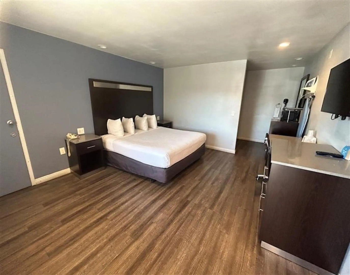 Days Inn by Wyndham Yuba City