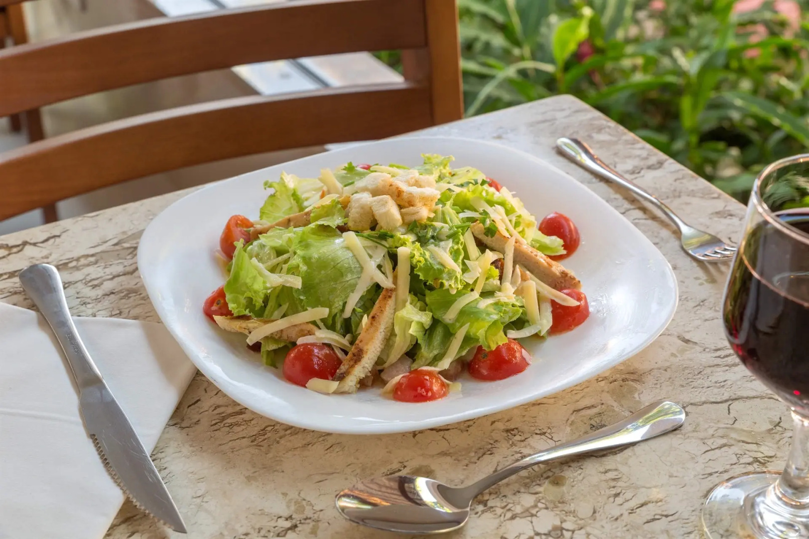 Отель Floral Inn Family