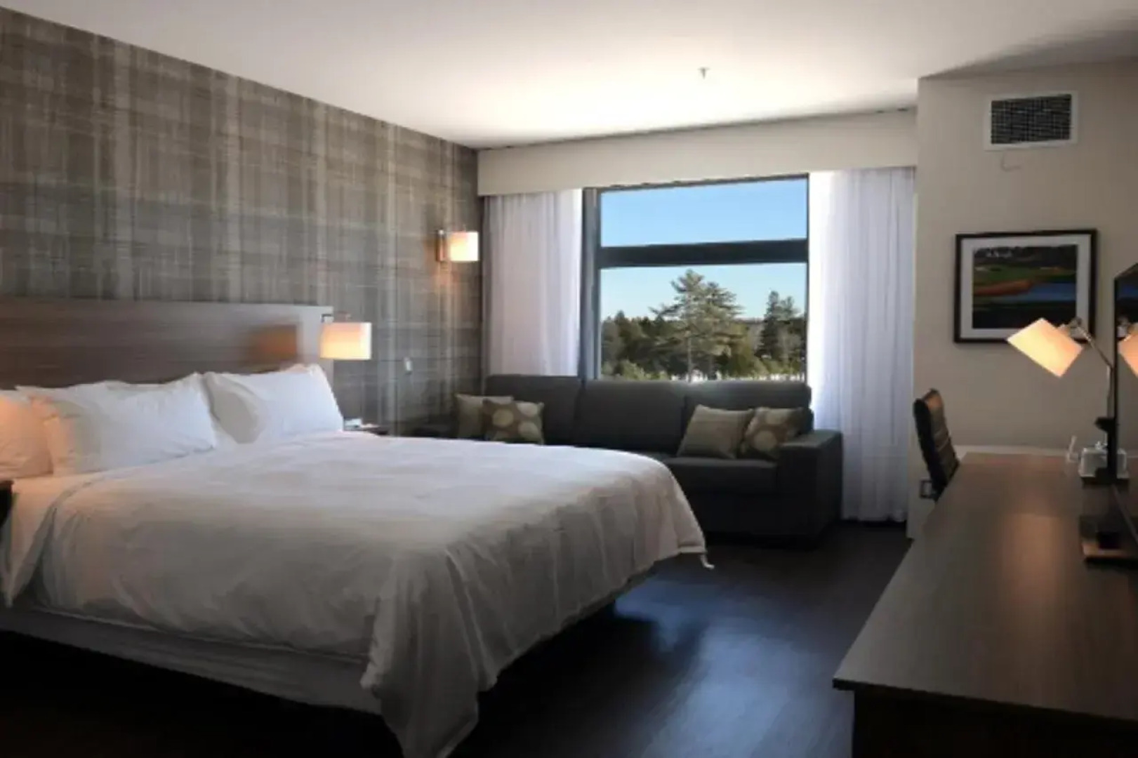 Radisson Kingswood Hotel & Suites, Fredericton, NB