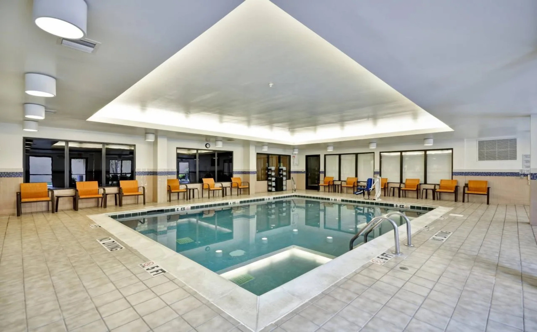 Courtyard by Marriott Dalton