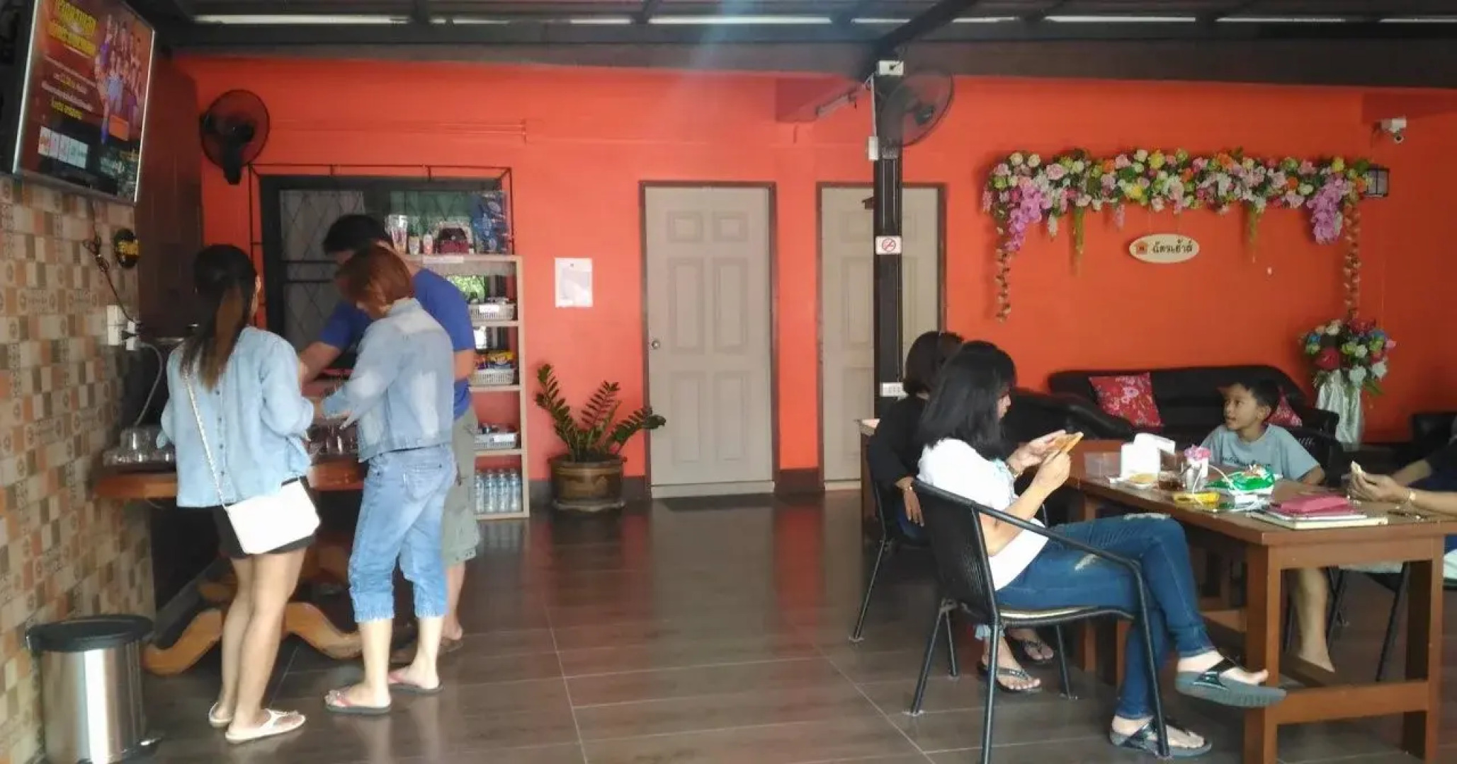 Chat House Soi 18 Mithuna Chiangrai