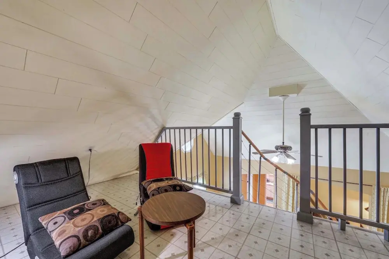 11 Mi to Oneida Lake: Spacious Apt in Verona!