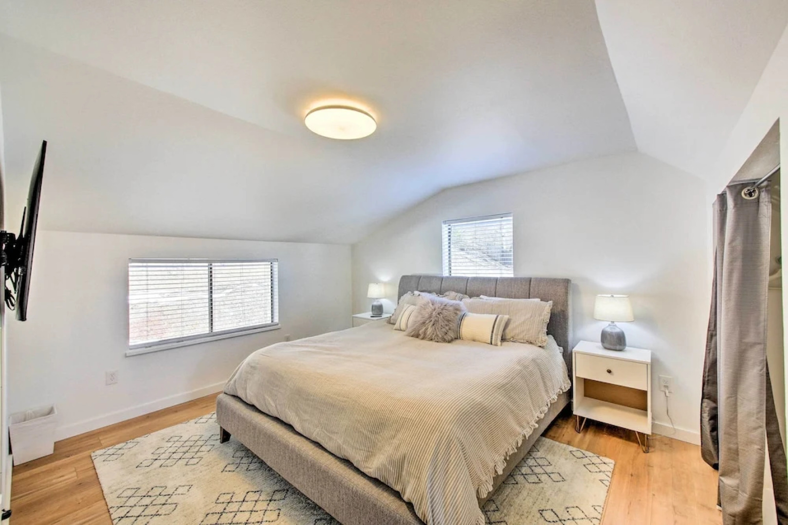 Sagle Family Getaway < 1 Mi to River & Beach