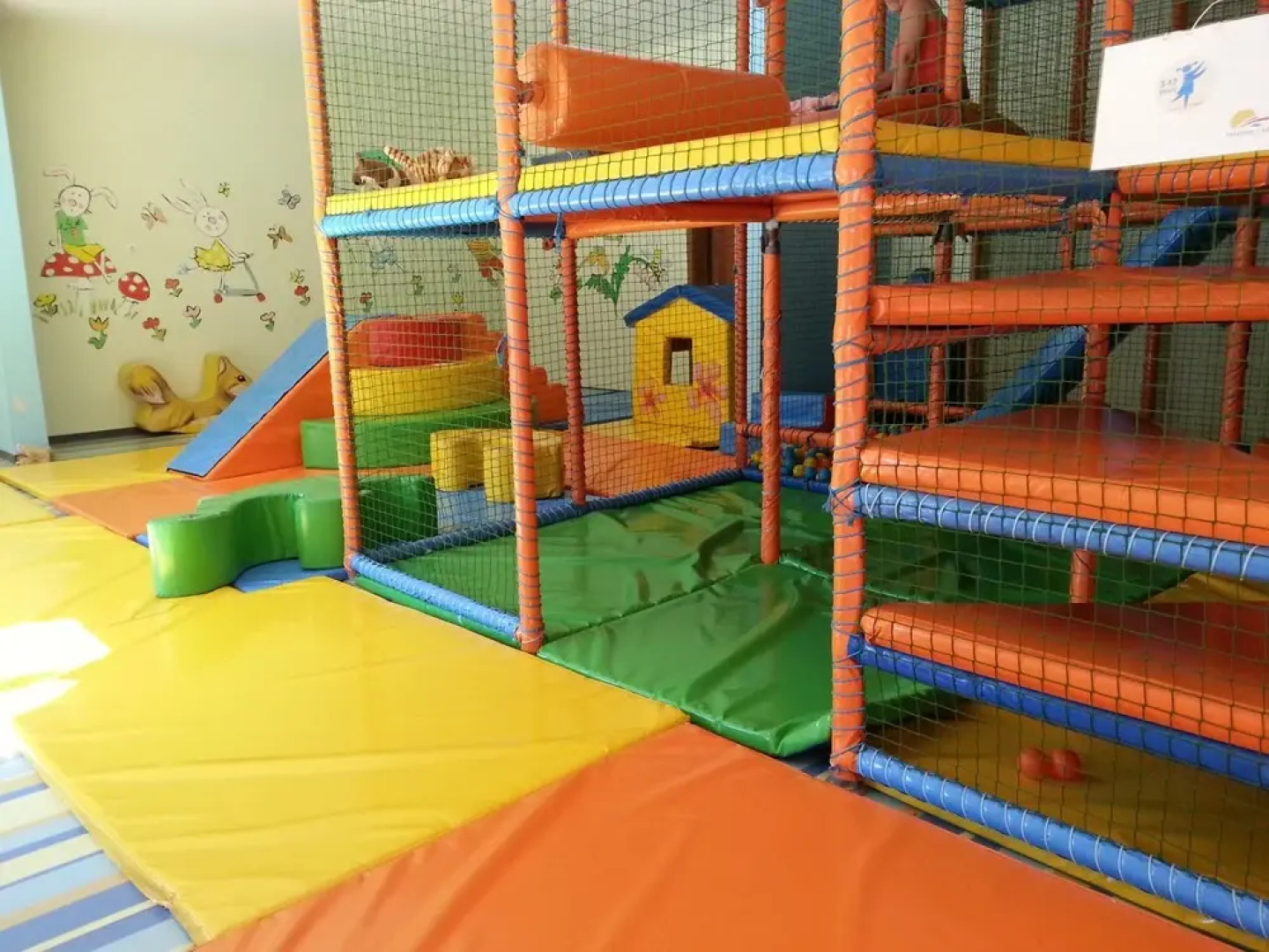 Marina Cape by Menada