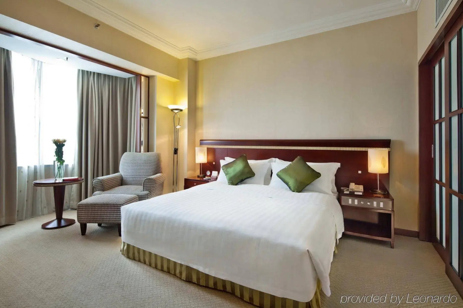 Rosedale Hotel and Suites Guangzhou