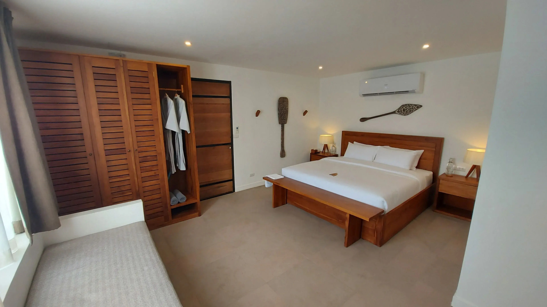 The Mooring Resort Hotel	