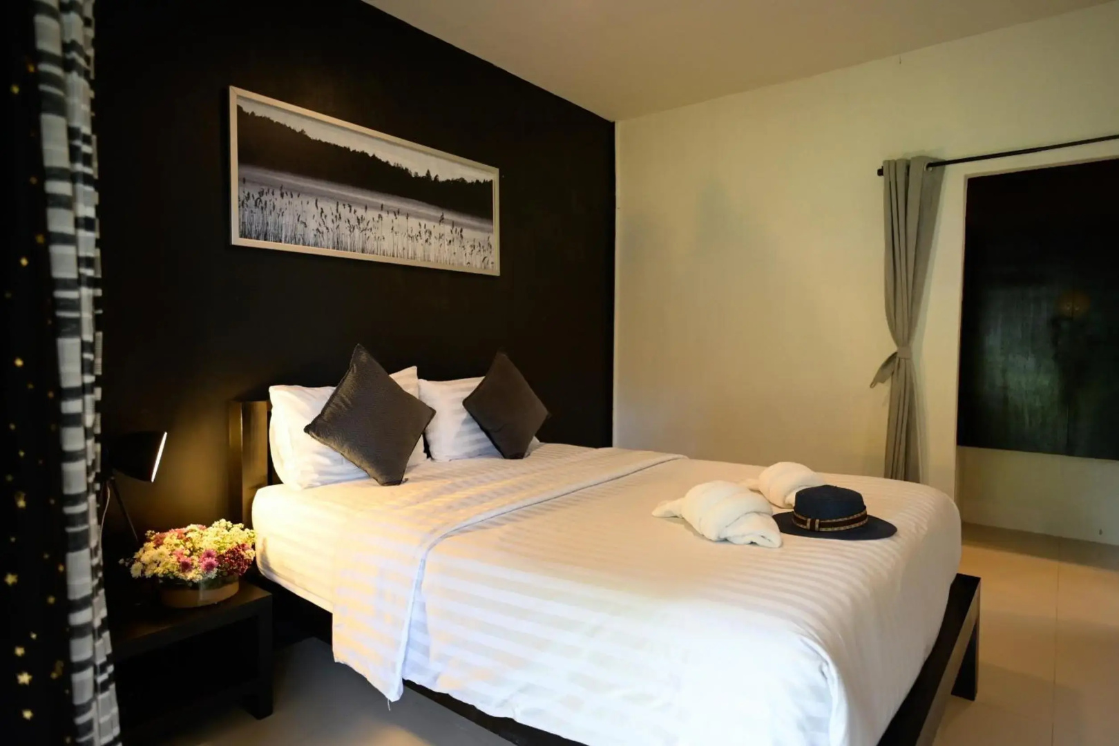 Saphli Villa Beach Resort