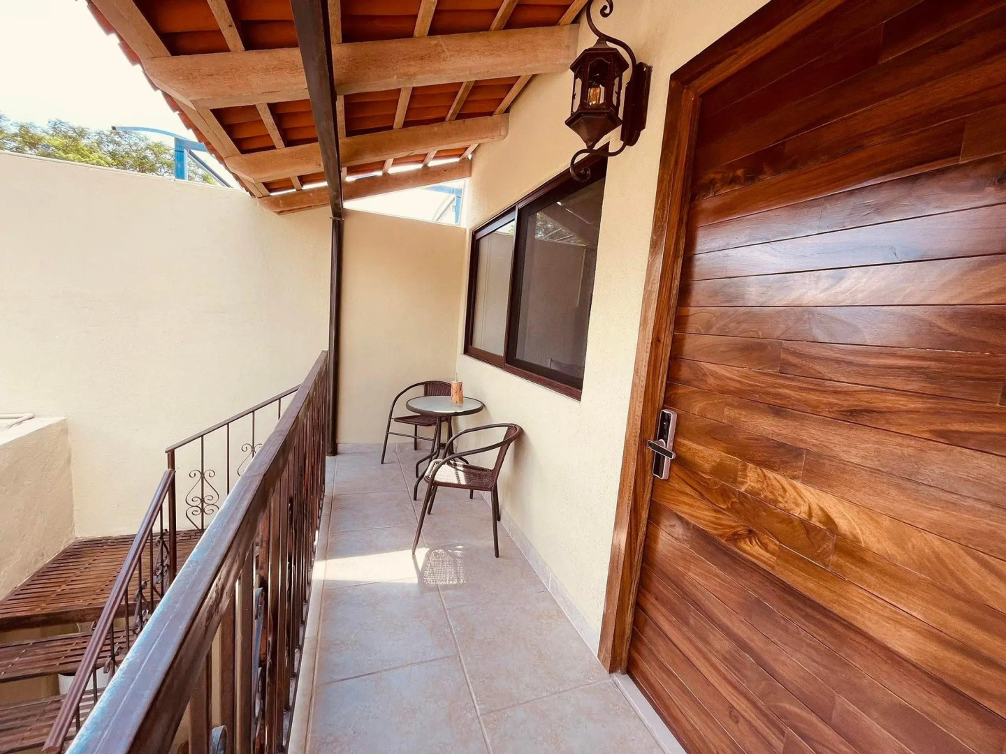 Seuia Departamentos con alberca a pasos del lago