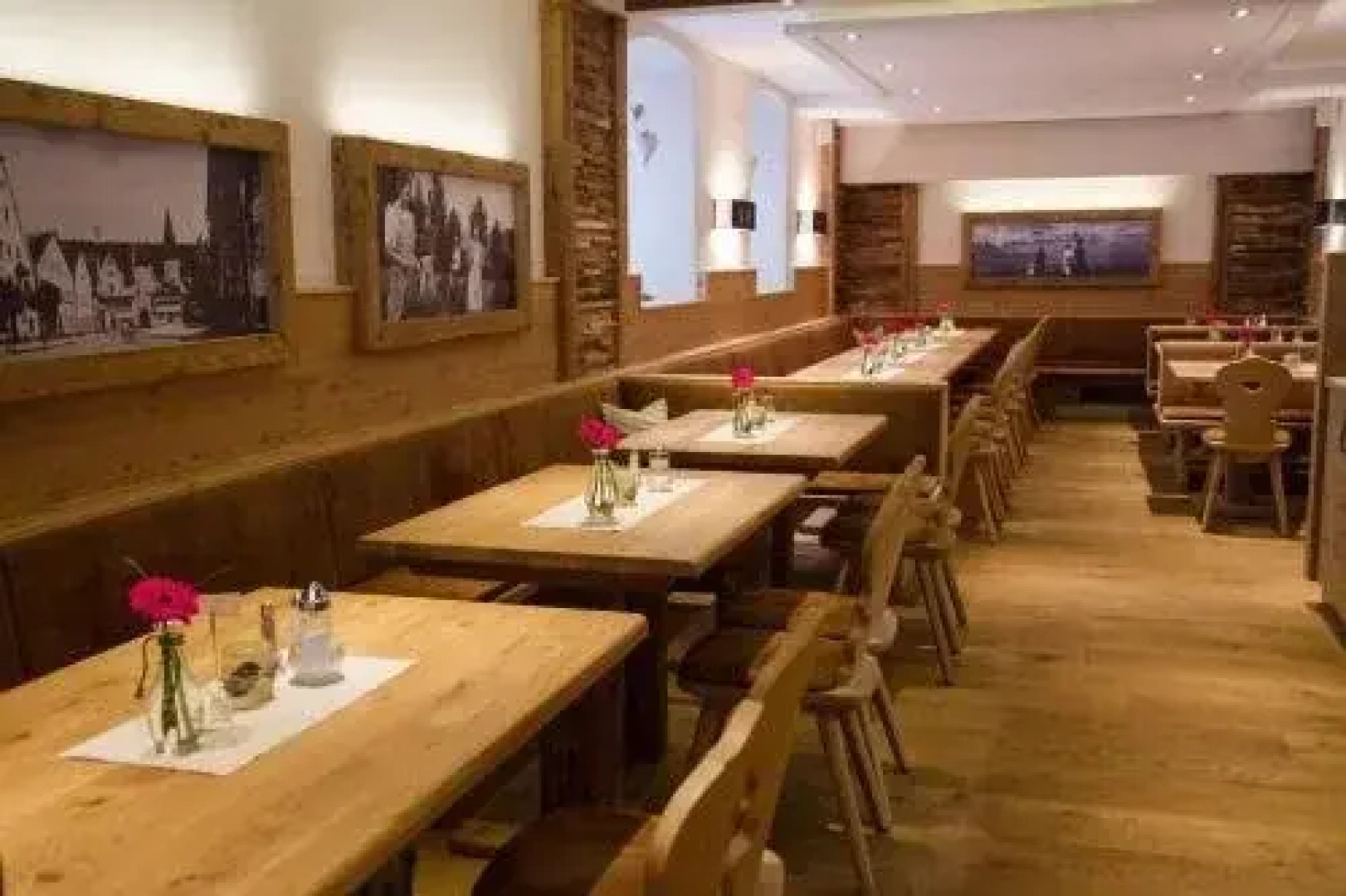 Hotel-Gasthof Blaue Traube E.K