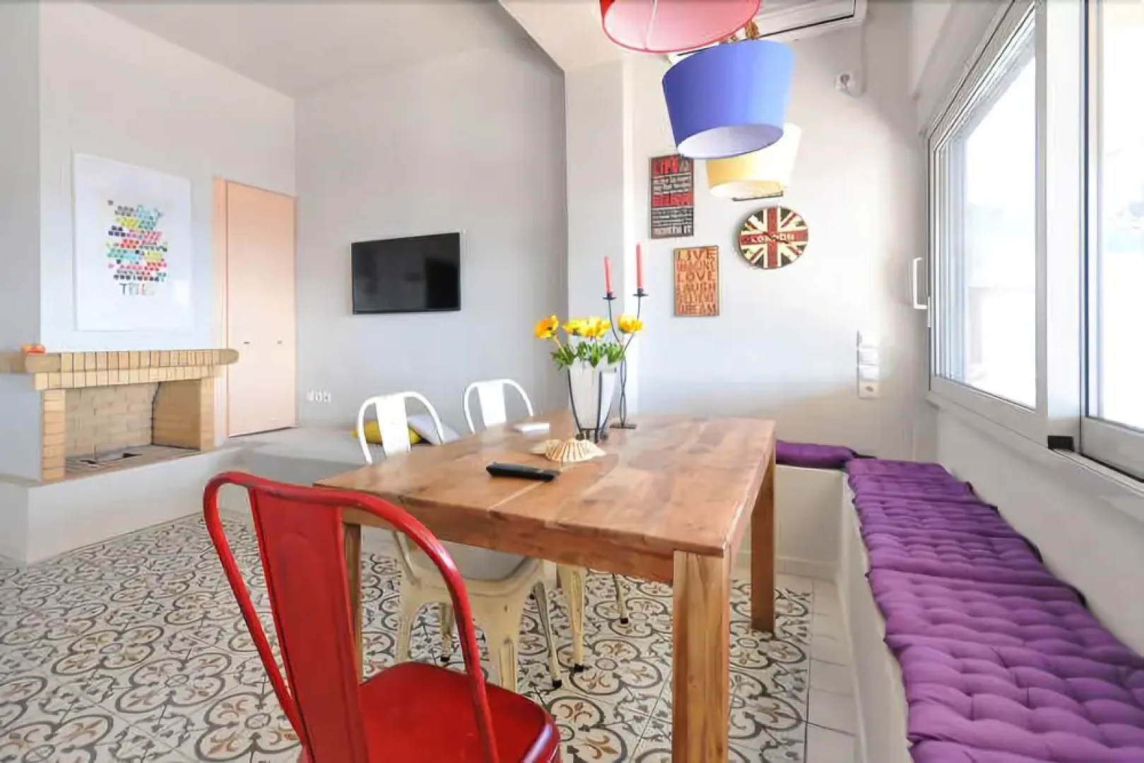 Beachfront Apartment Downtown