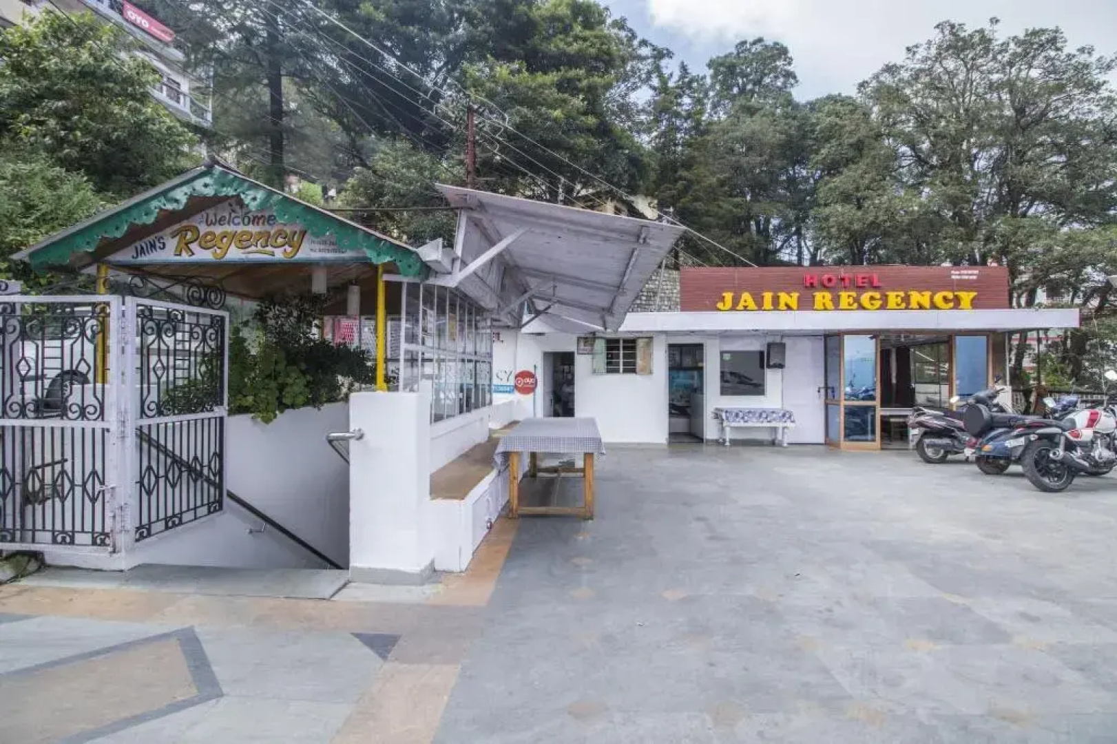 Hotel Jain Regency