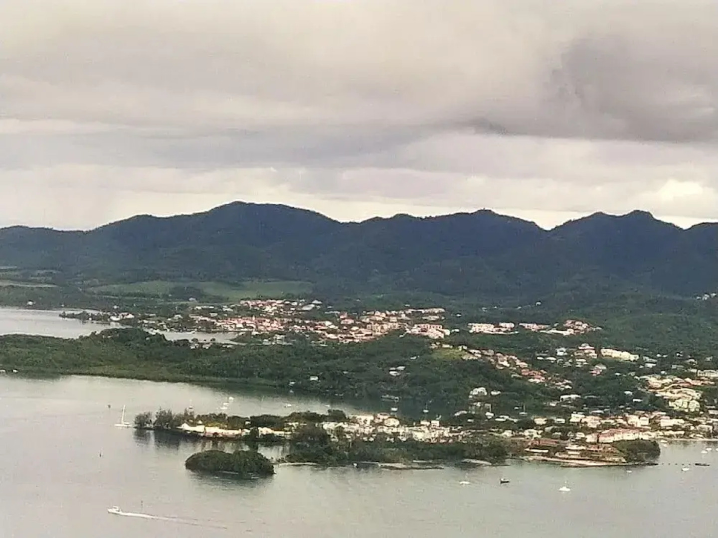 Apartment with 2 Bedrooms in Le Marin, with Wonderful Mountain View, Enclosed Garden And Wifi - 5 Km From the Beach