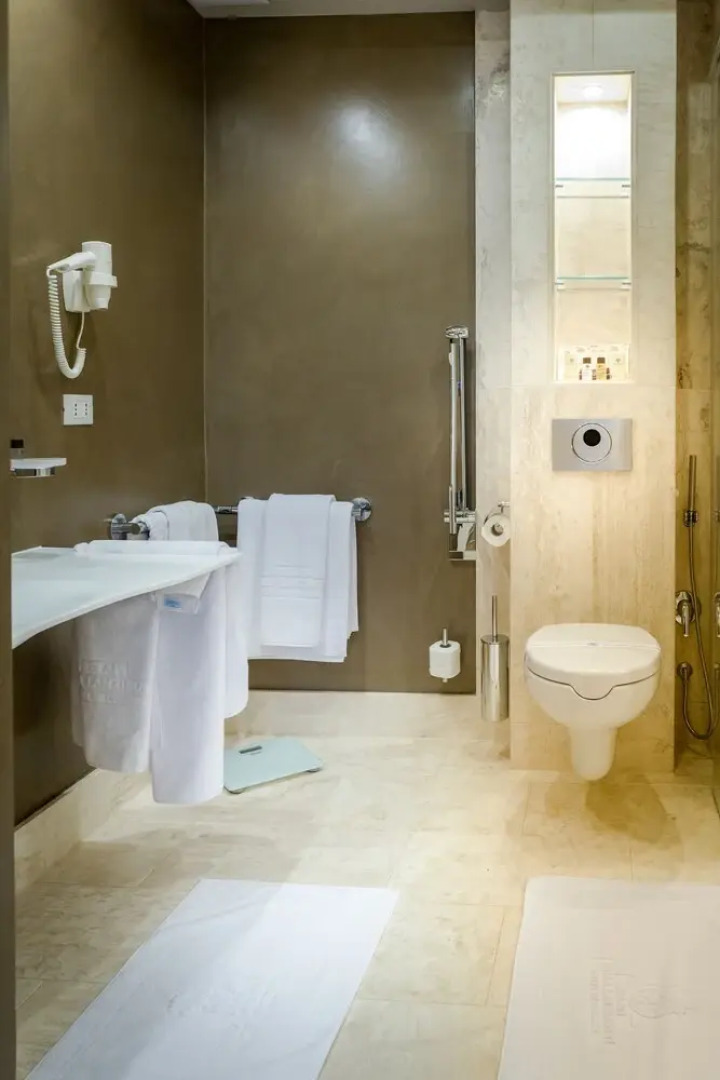 Villa Lanzirotti Luxury Property