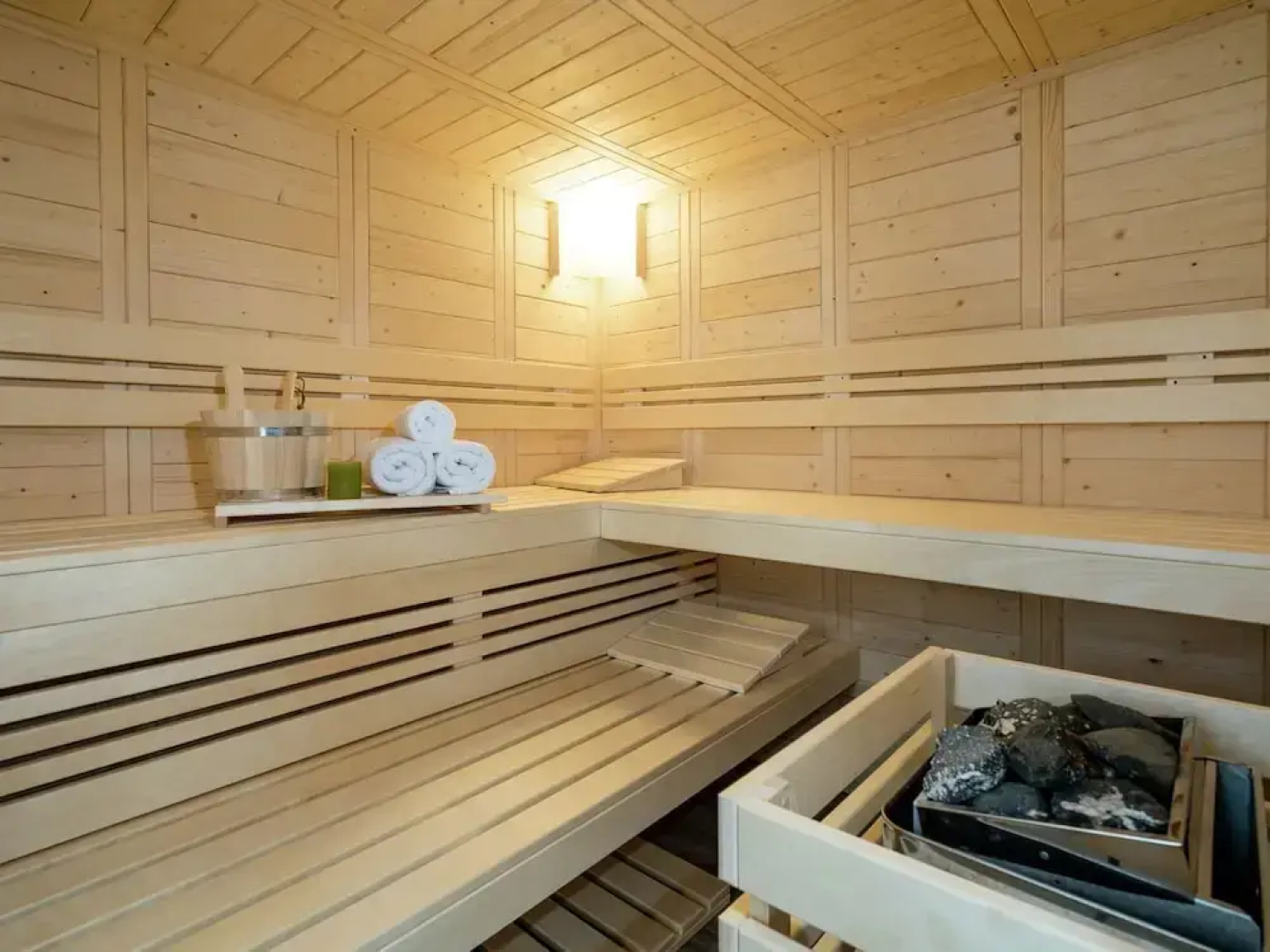 Chalet in Muehlbach am Hochkoenig With Sauna