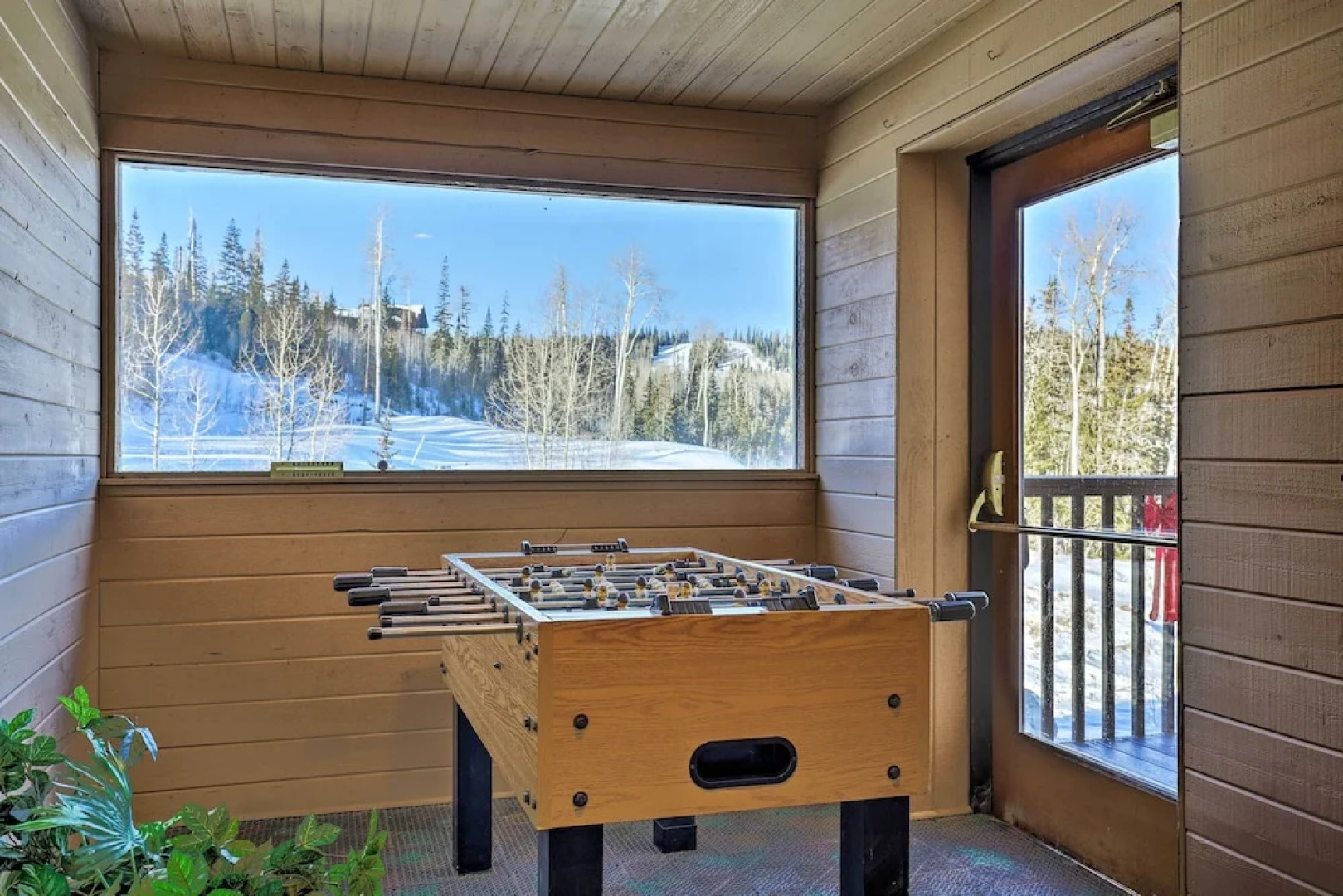 Ski-out Brian Head Condo - Top of Navajo Lift