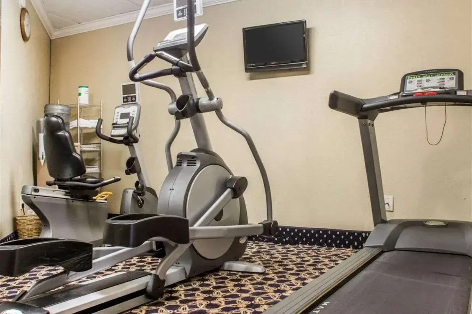 Econo Lodge Darien Lakes