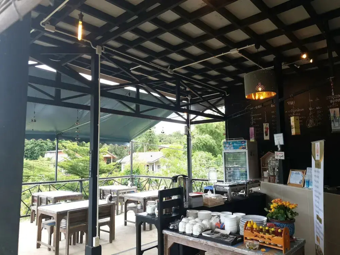 Baan Lomnow Khao Kho