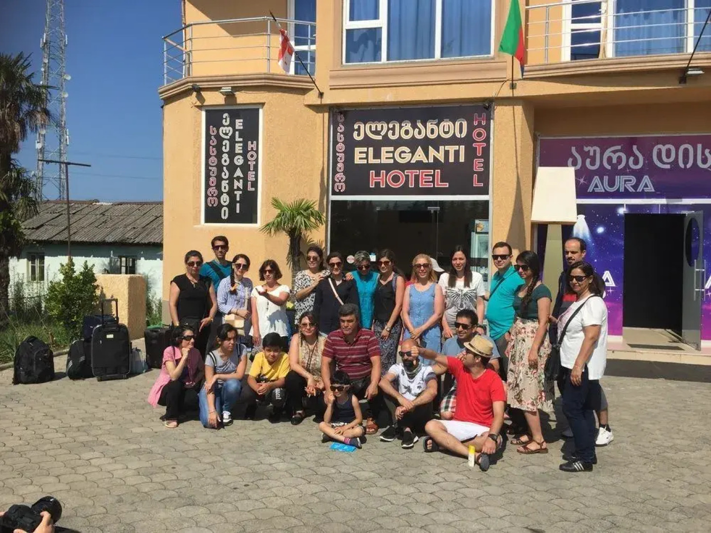 Отель «Элегант»