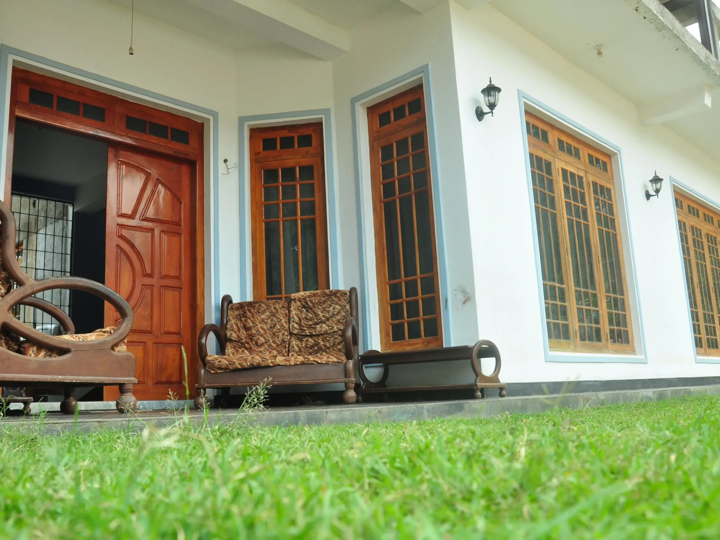 Shadow Inn Guest House