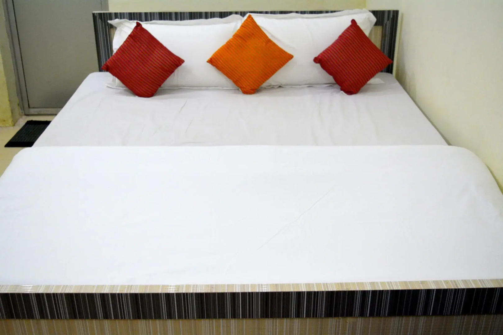 Hotel Dhingra Residency