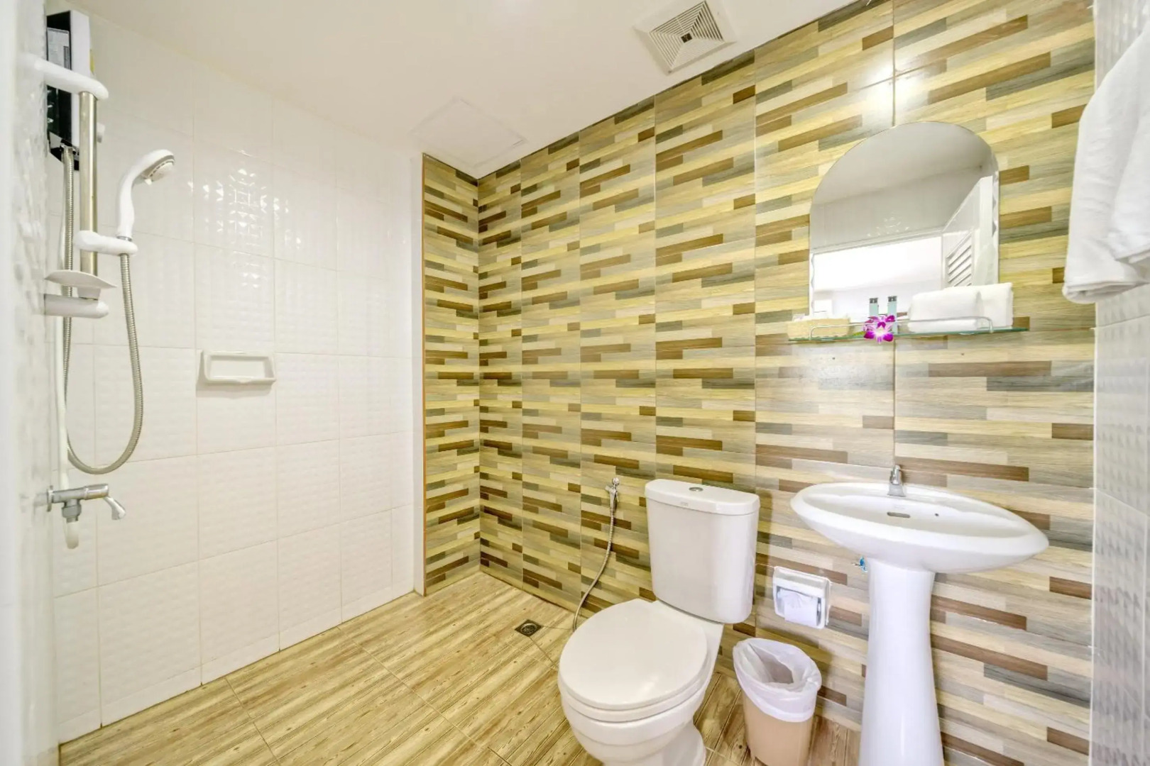 Naiyang Place Phuket Airport