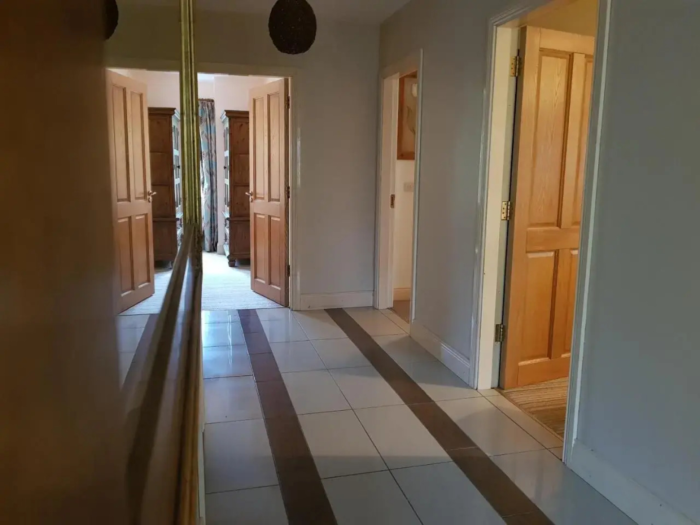 Ethan House Holiday Suites