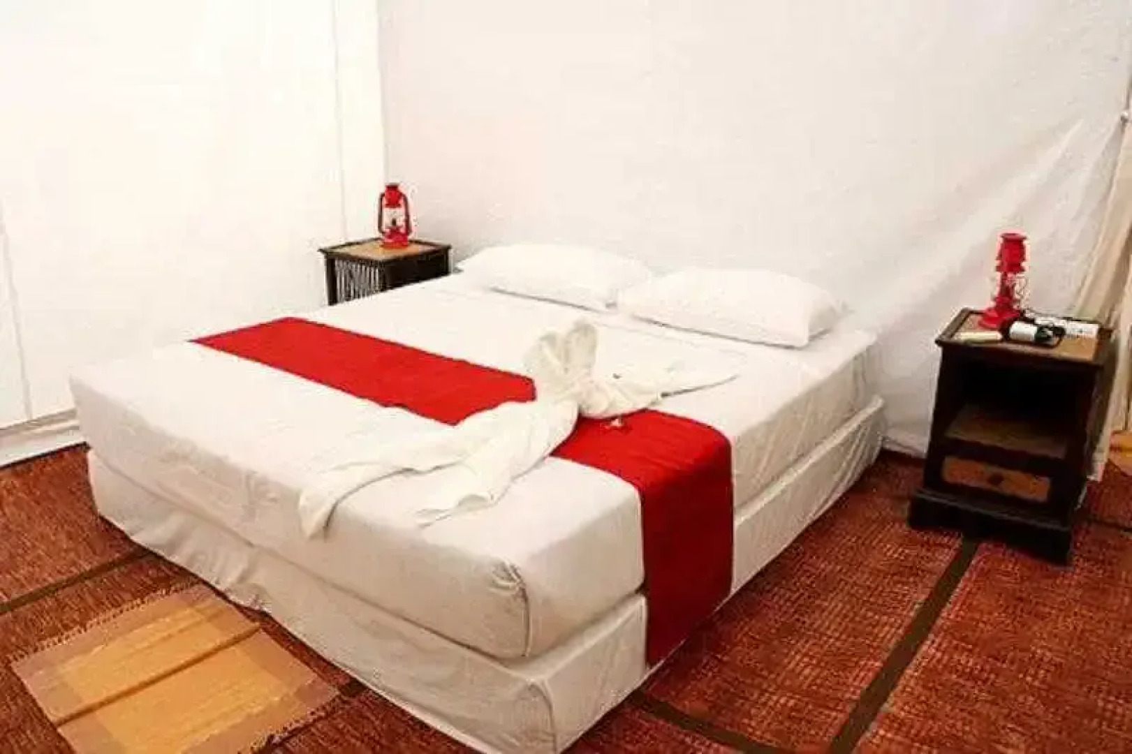 Khao Kheaw es-ta-te Camping Resort & Safari