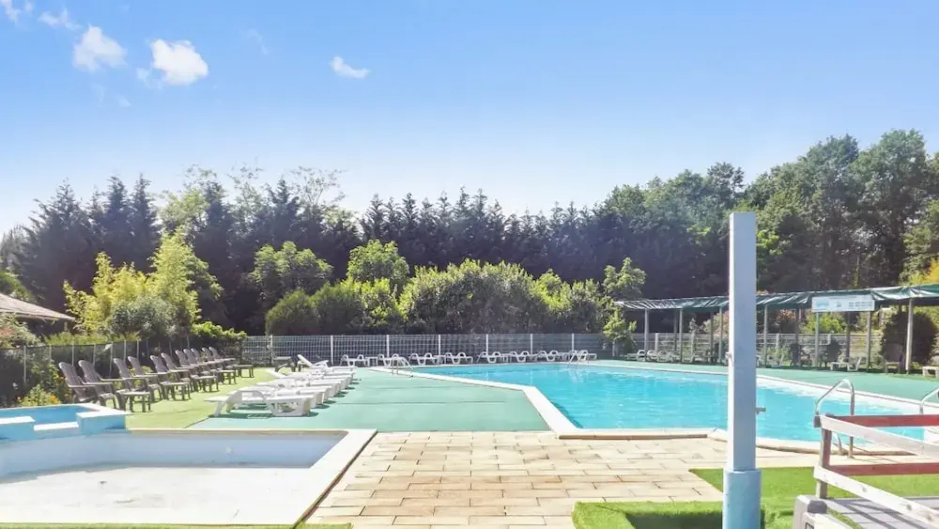 Bungalow With 2 Bedrooms in Saint-paul-lès-dax, With Pool Access and F