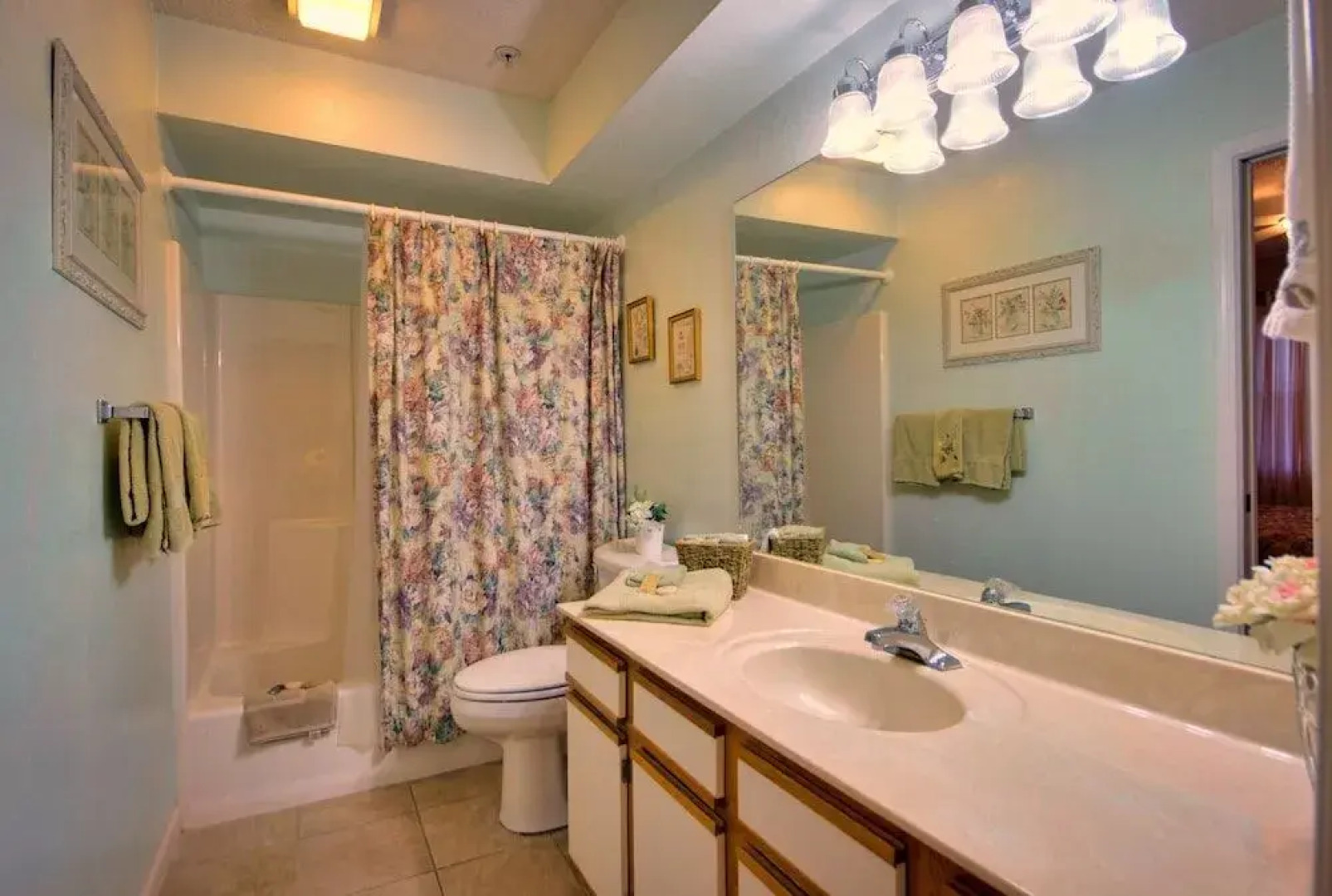 Branson Resorts by Andy Williams Theatre