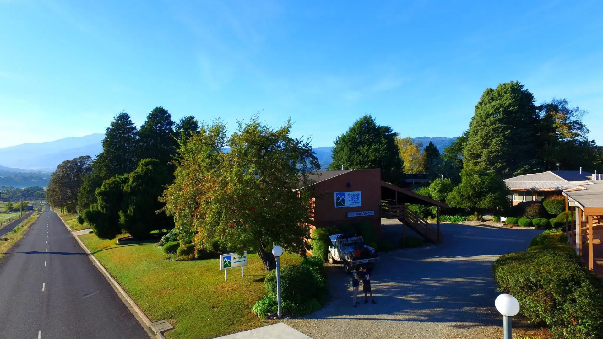 The Birch House - Silver Birches Luxury Accommodation Bright